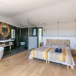 Les Marcelle Oda ve Kahvaltı 4*
