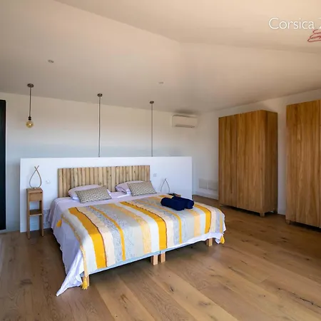 Les Marcelle Bed & Breakfast