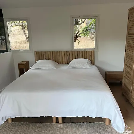 Les Marcelle Bed & Breakfast